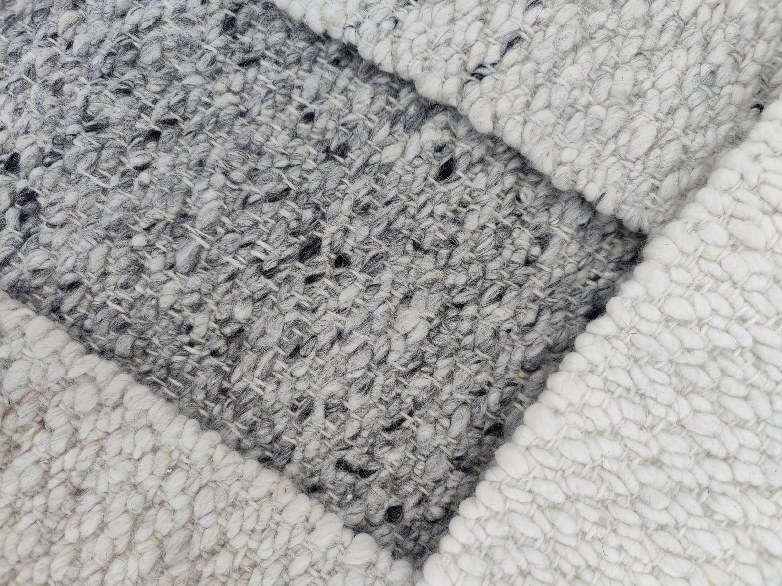 Pure Loom Kevin collection