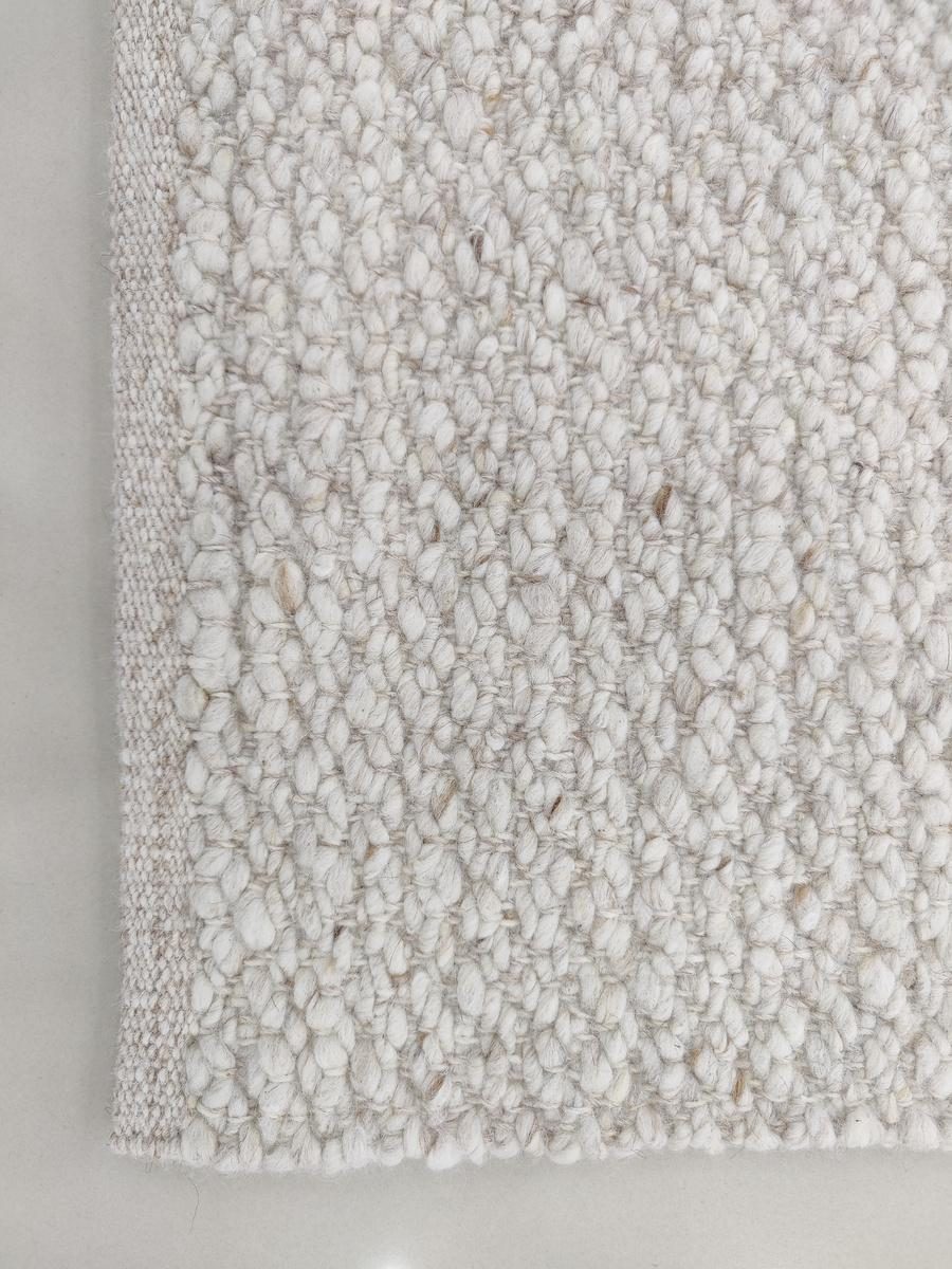 Pure Loom Kevin collection