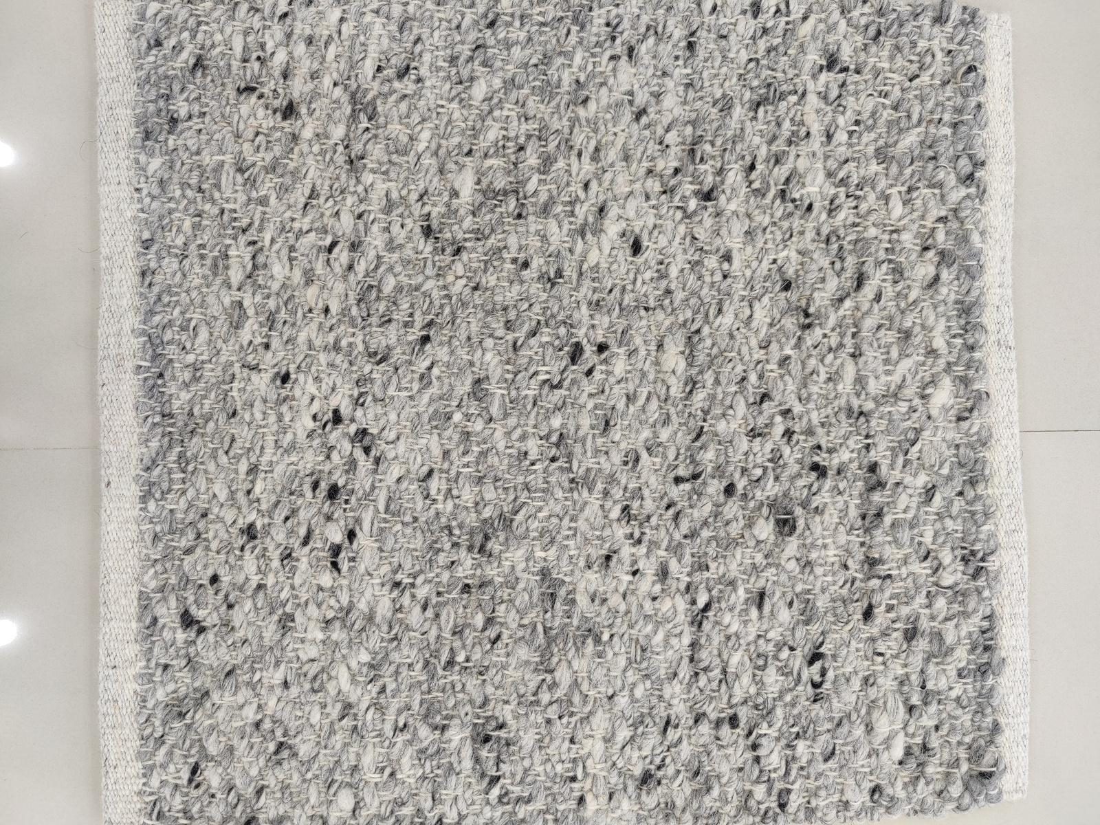 Pure Loom Kevin collection